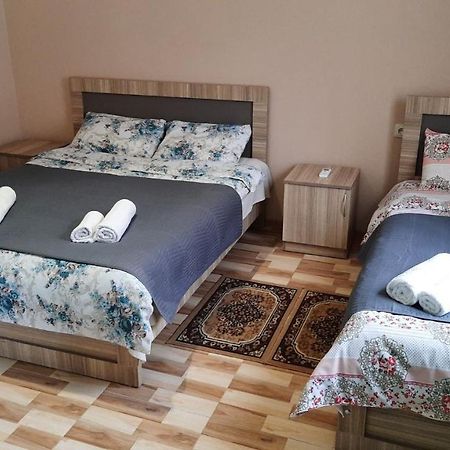 Hotel Central Kutaiszi Kültér fotó